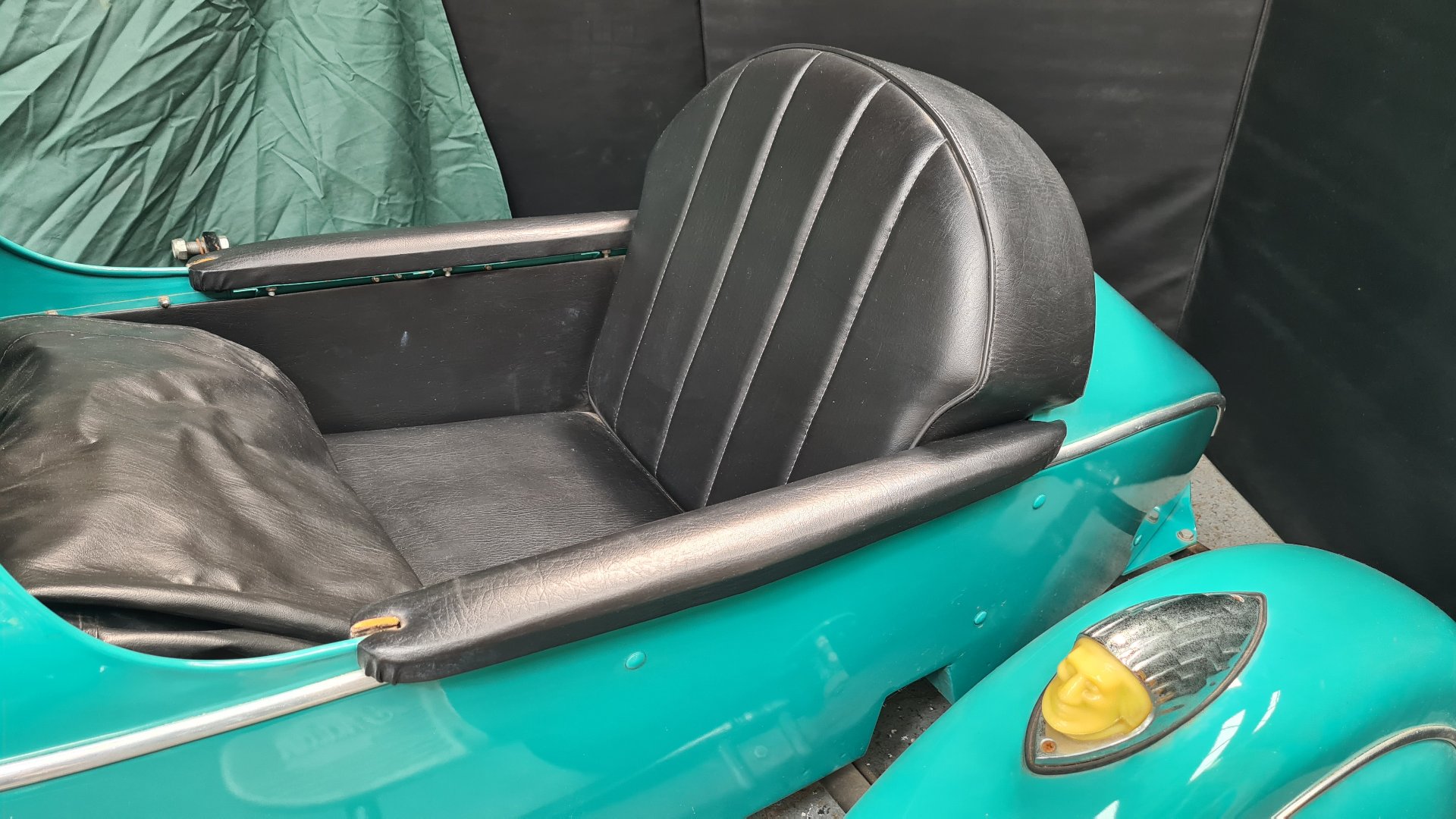 INDIAN CHIEF SIDECAR CHAIR & FRAME