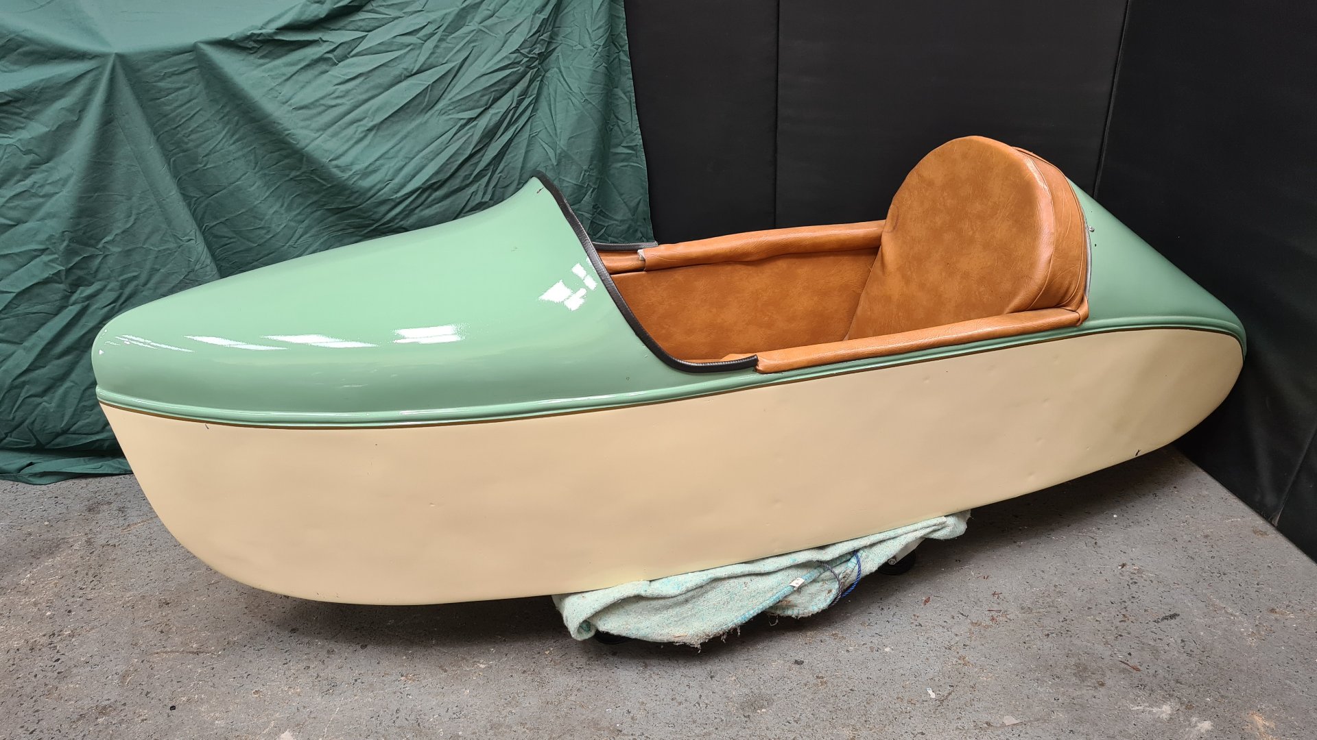 INDIAN SIDECAR BOAT REPLICA 