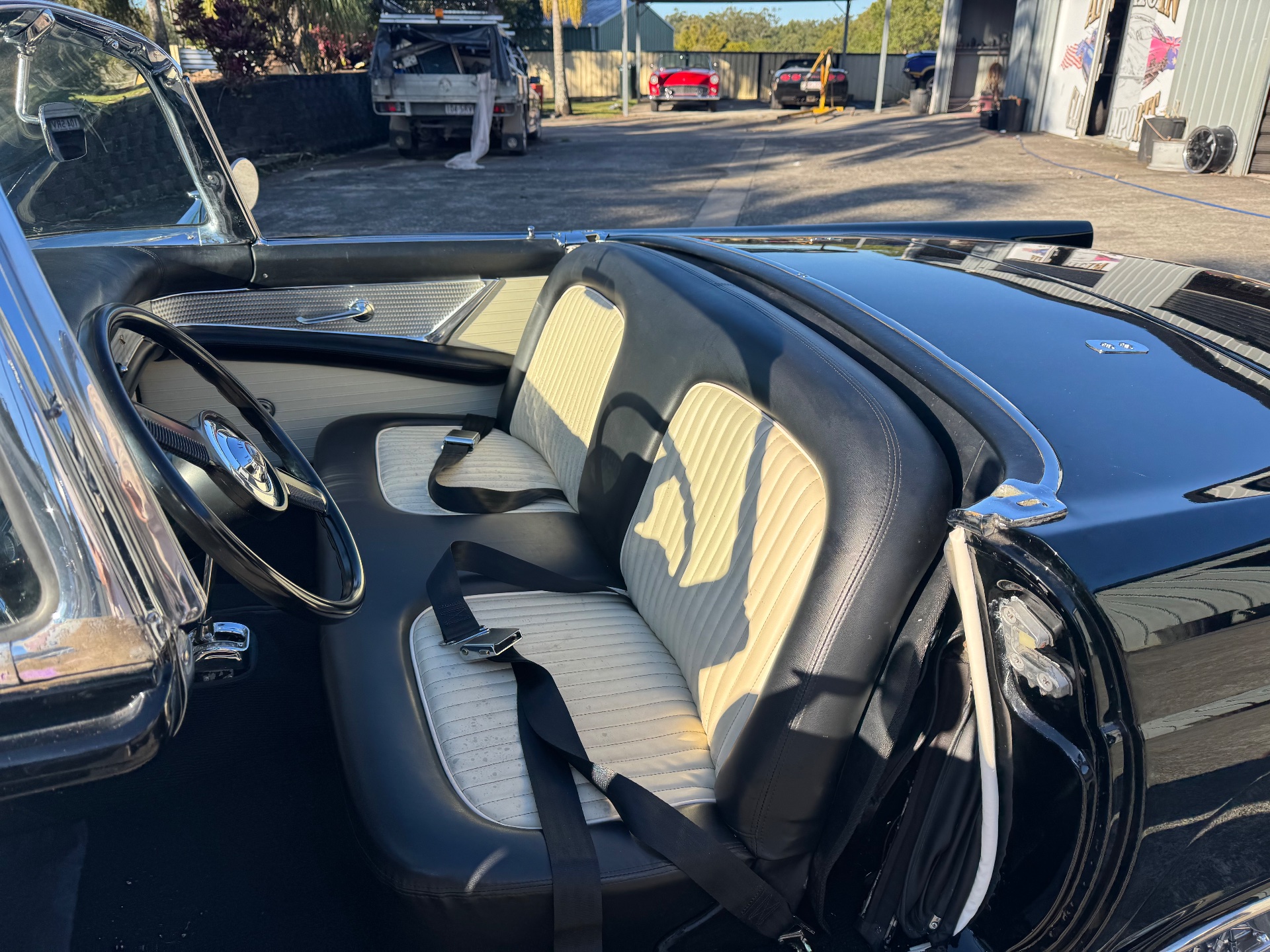 1955 FORD THUNDERBIRD AUTOMATIC CONVERTIBLE