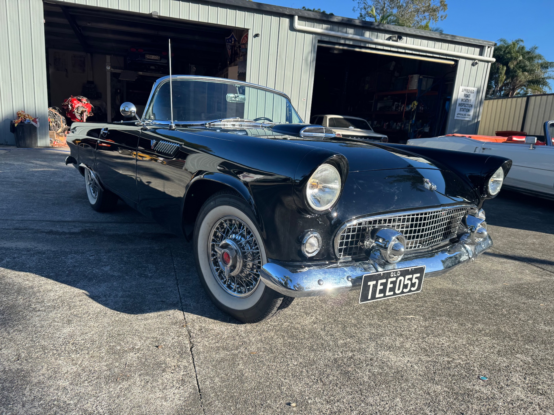 1955 FORD THUNDERBIRD AUTOMATIC CONVERTIBLE