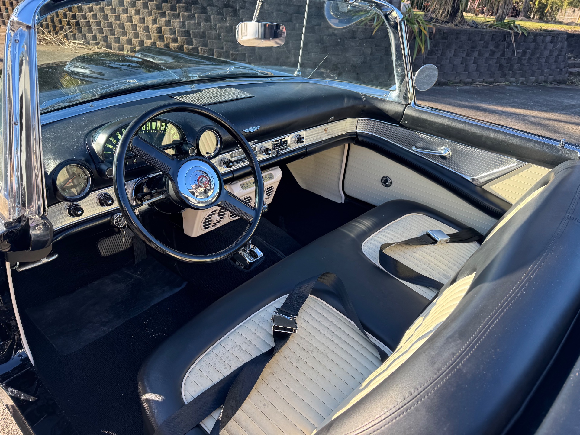 1955 FORD THUNDERBIRD AUTOMATIC CONVERTIBLE