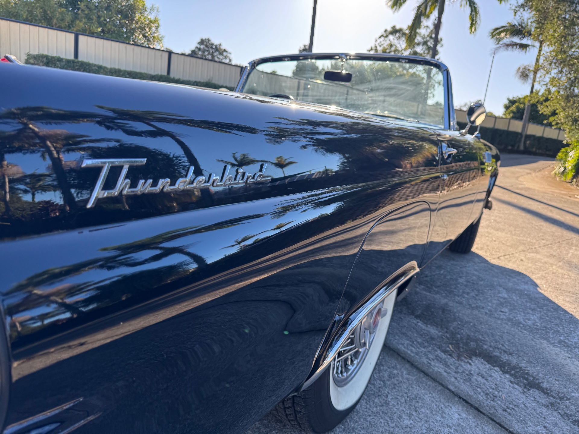 1955 FORD THUNDERBIRD AUTOMATIC CONVERTIBLE