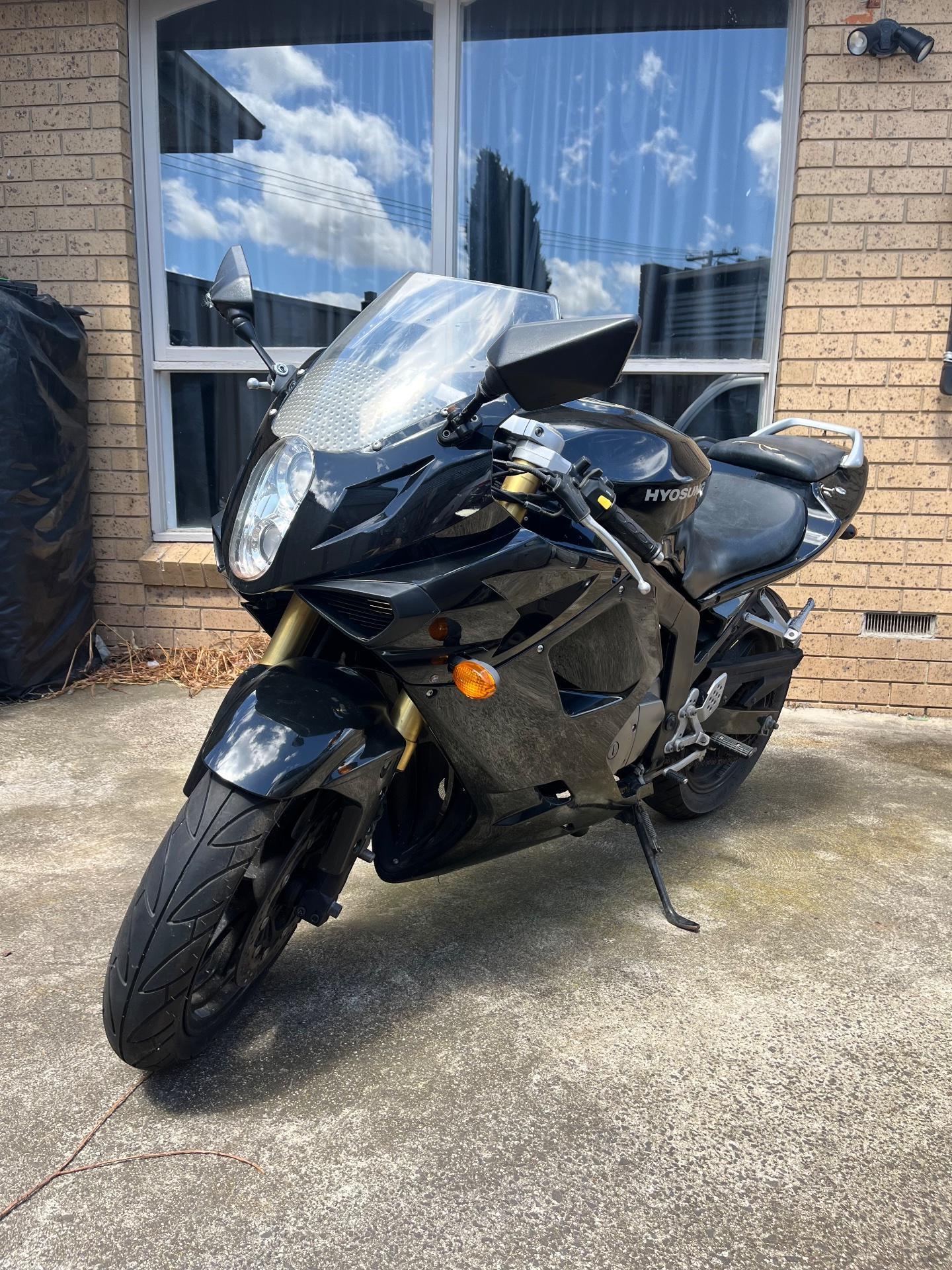 2007 HYOSUNG GT250R ROAD