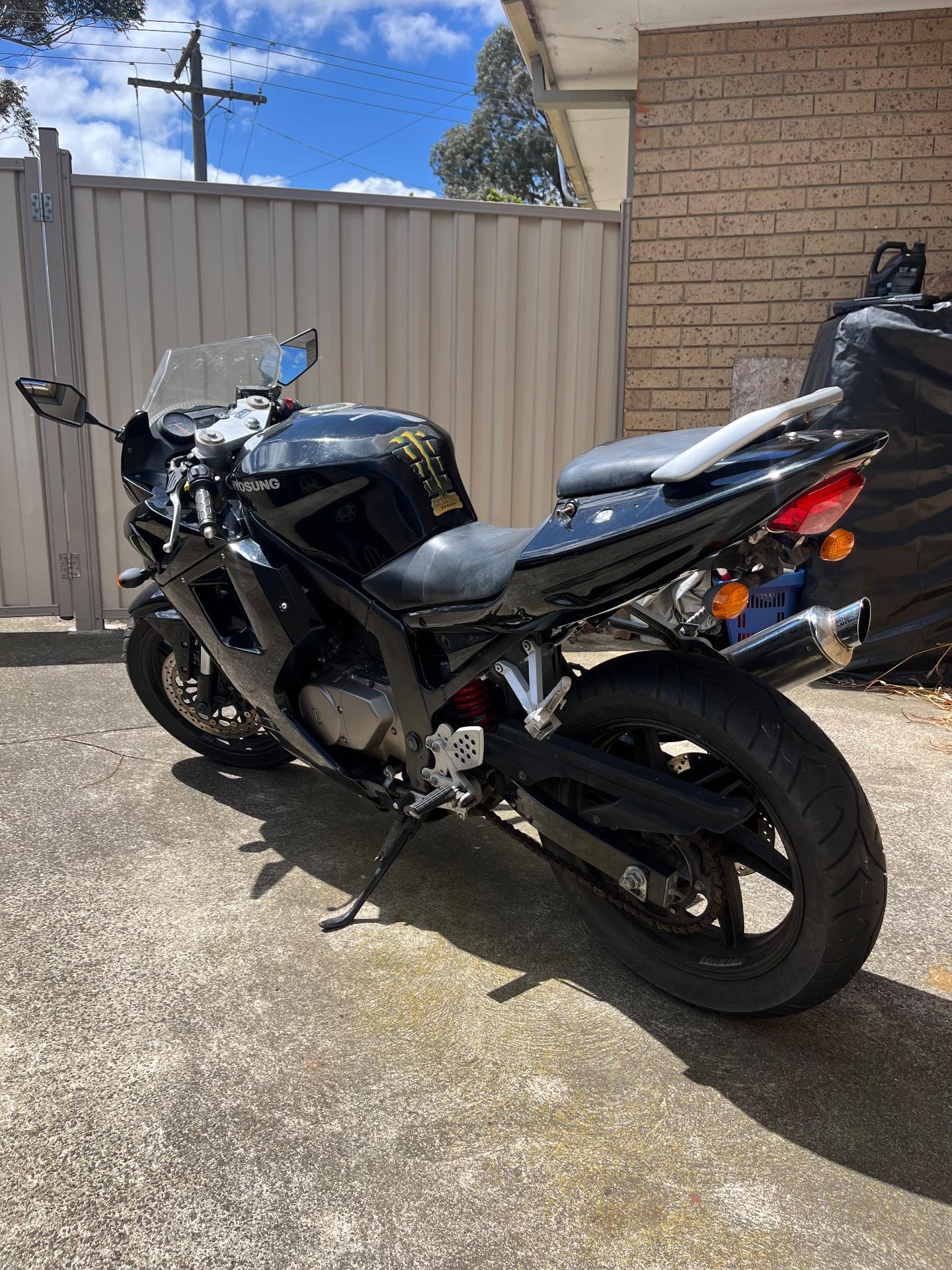 2007 HYOSUNG GT250R ROAD