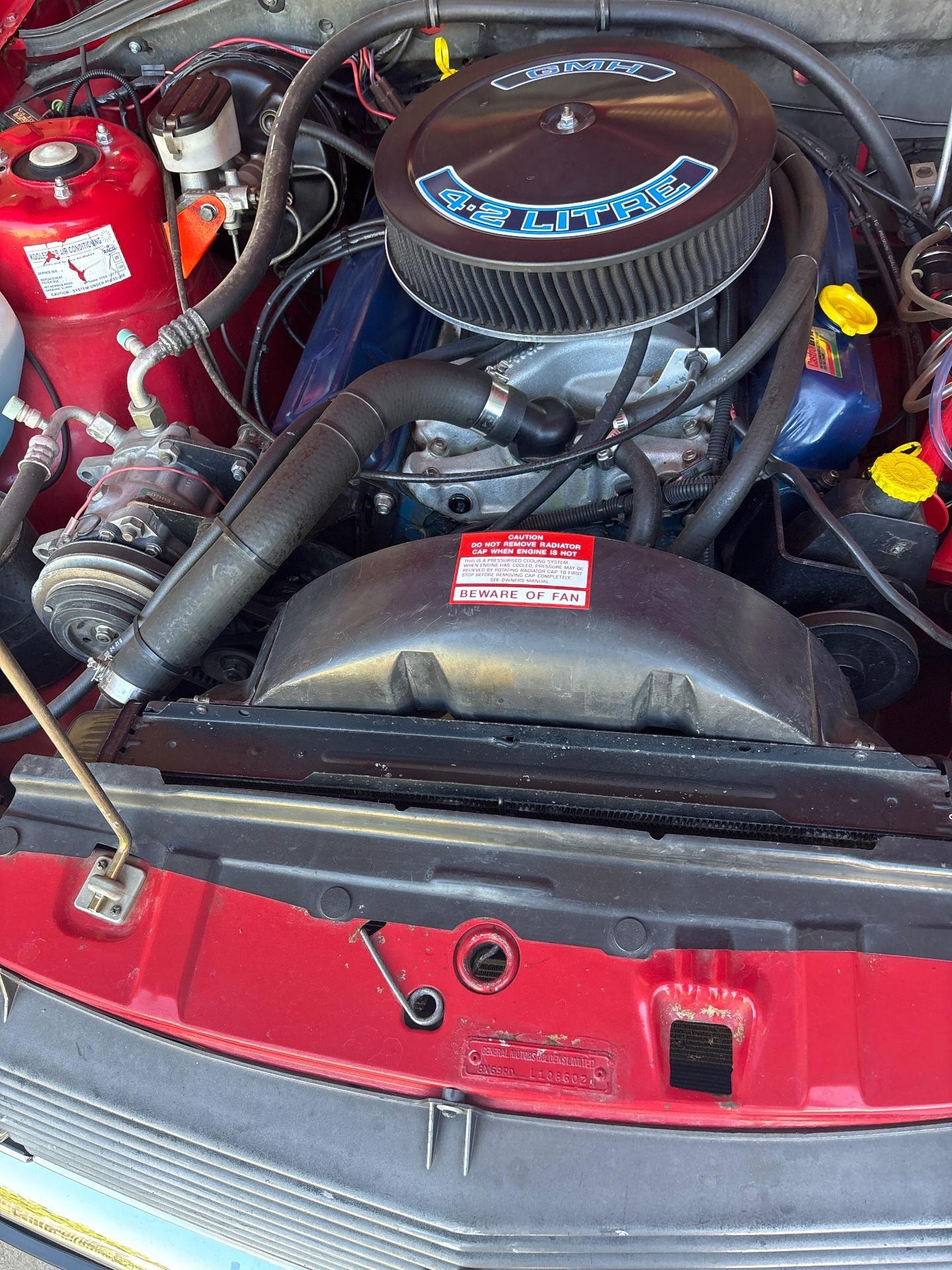 1983 HOLDEN COMMODORE VH SL/E 3 SP AUTOMATIC 4D SEDAN