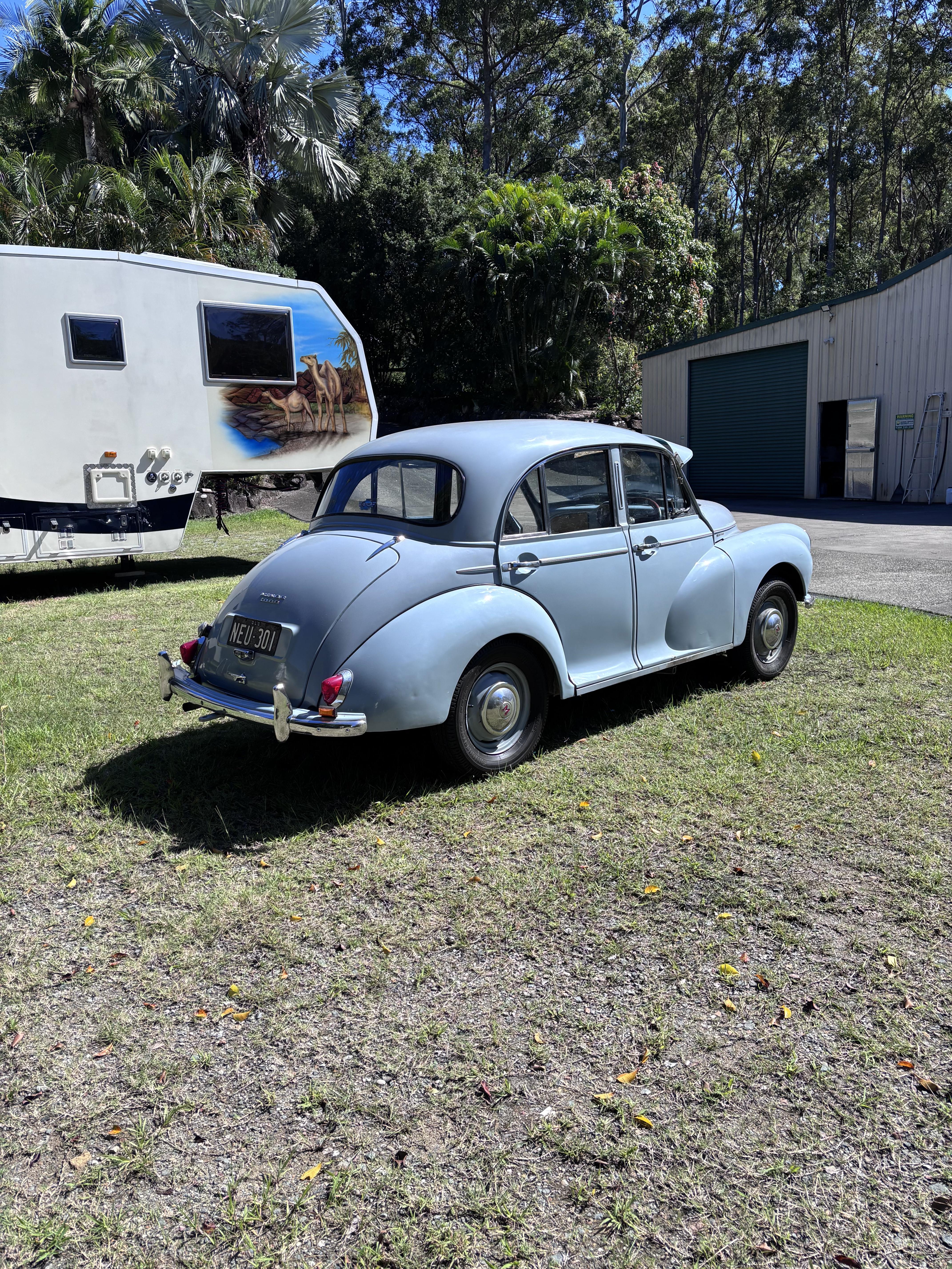 1952 MORRIS MINOR 1000 SEDAN