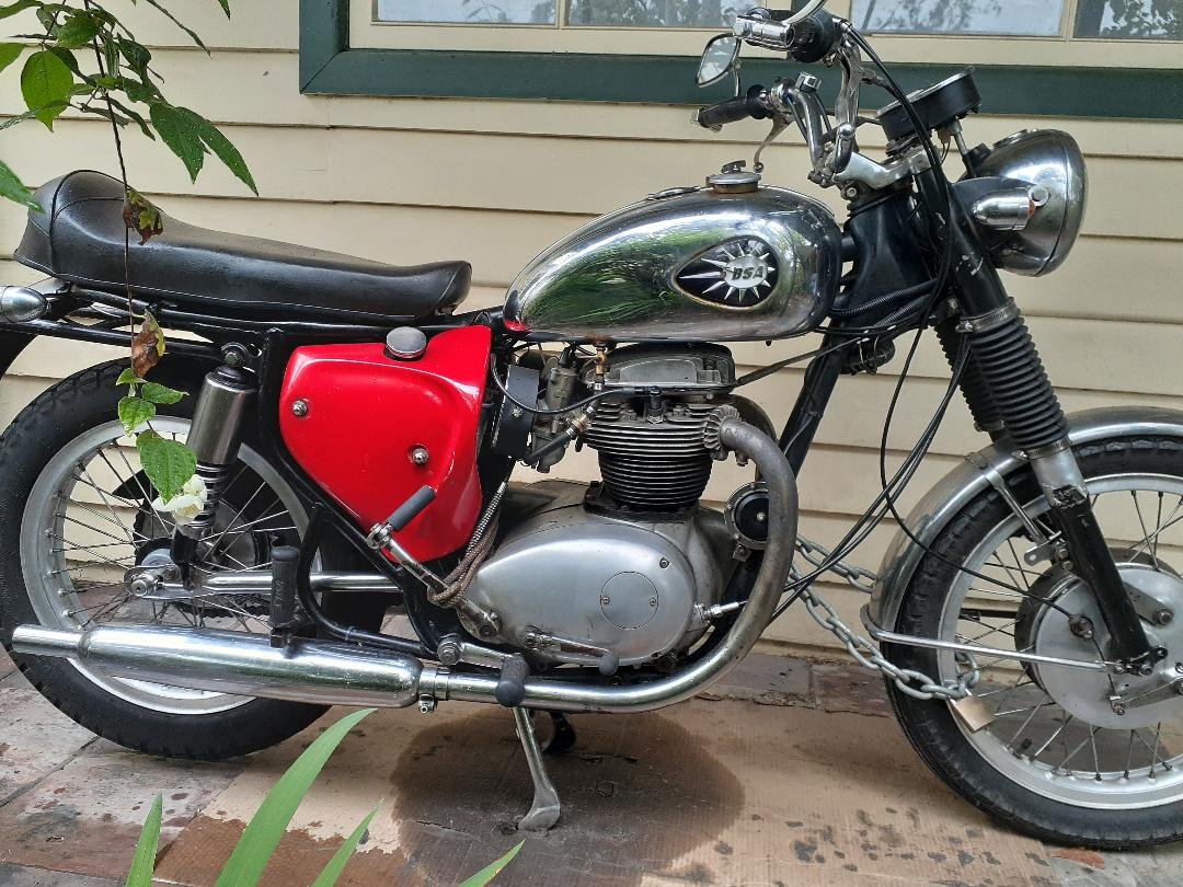 1967 BSA A65 SPITFIRE ROAD