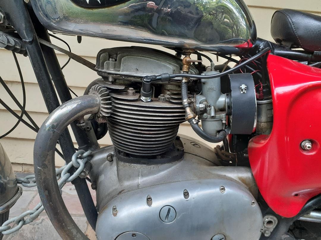 1967 BSA A65 SPITFIRE ROAD