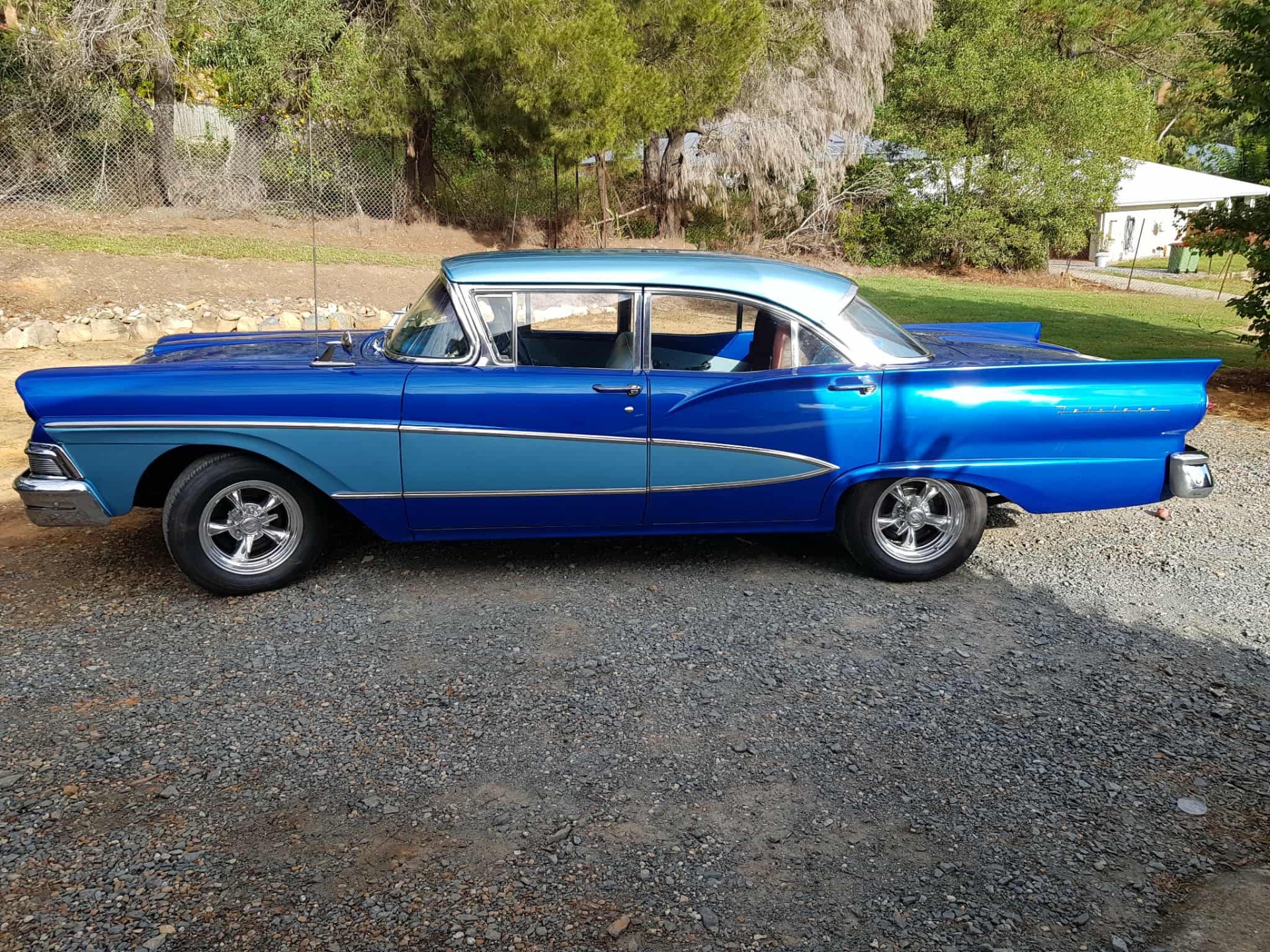 1958 FORD FAIRLANE 500 4D SEDAN