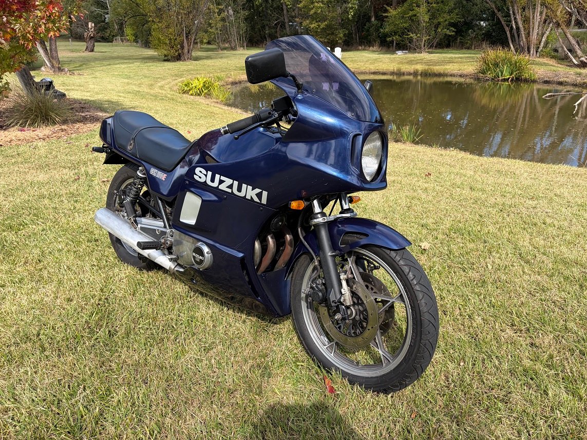 1982 SUZUKI GSX1100E ROAD