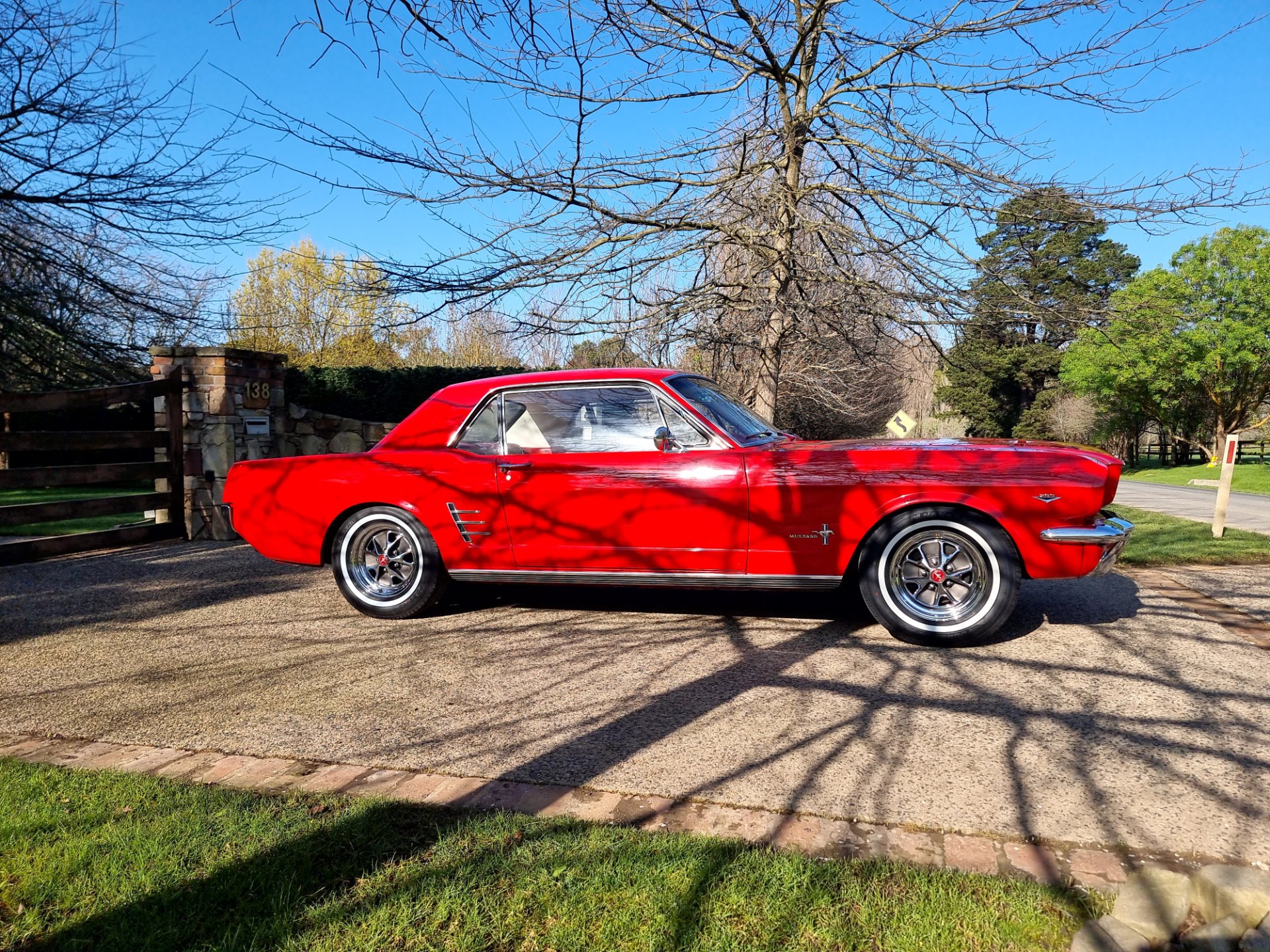1966 FORD MUSTANG COUPE