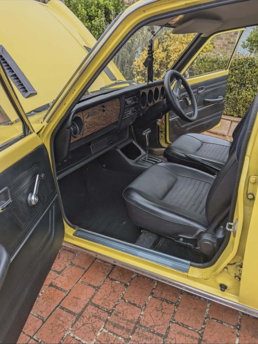 1974 CHRYSLER LANCER LA GL 3 SP AUTOMATIC 4D SEDAN
