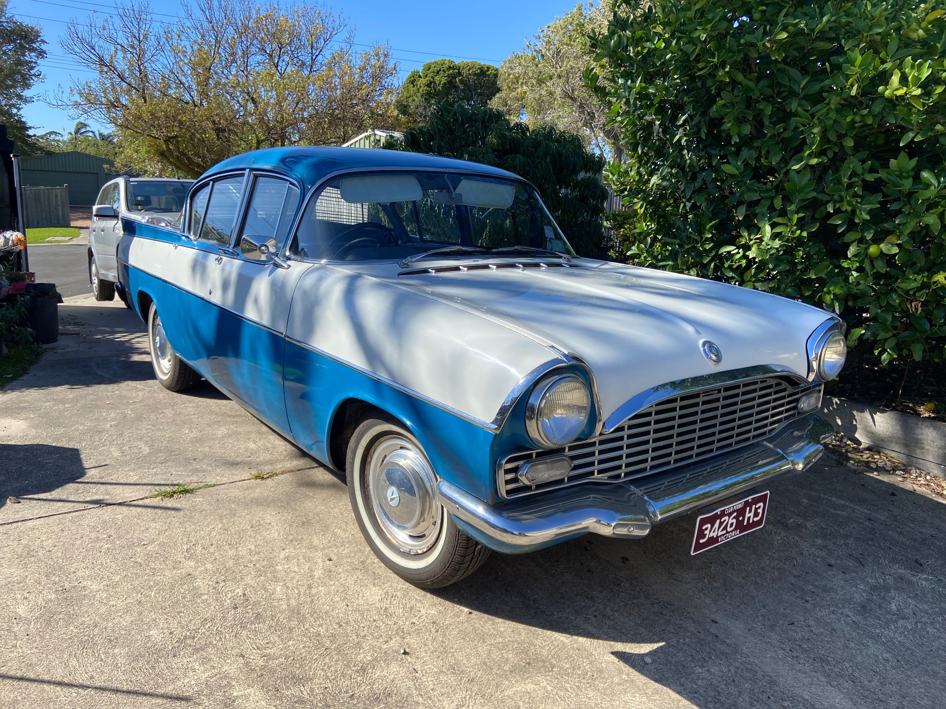 1961 VAUXHALL CRESTA SEDAN 