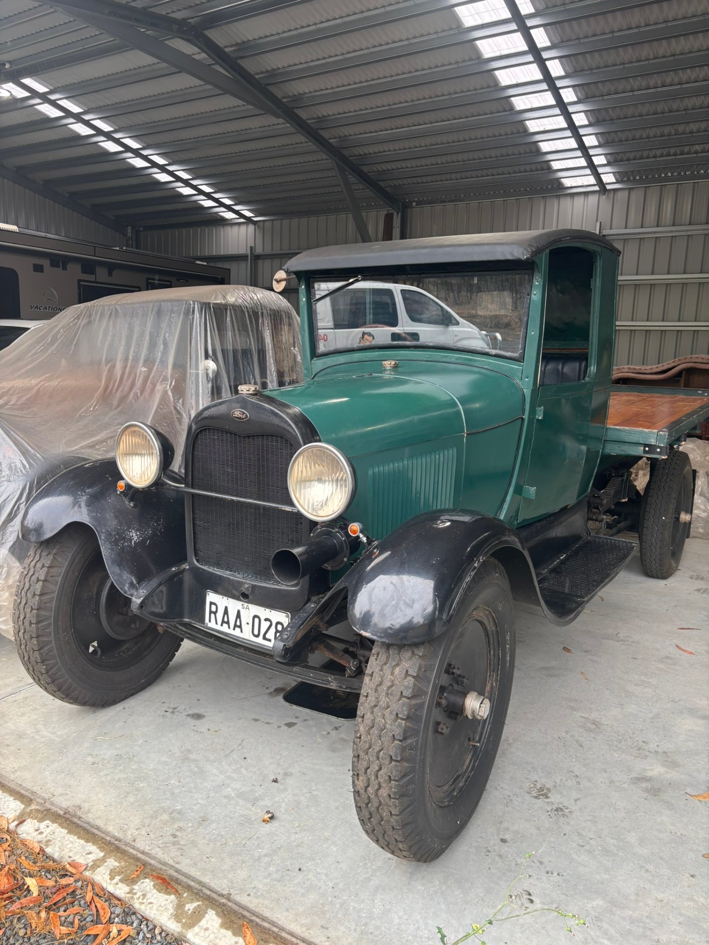 1928 FORD MODEL AA TRUCK 