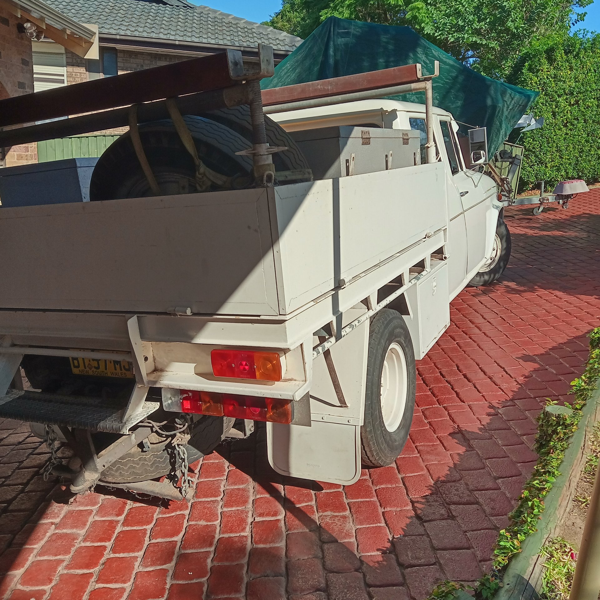 1974 DODGE D5N 300 CREW CAB TRUCK