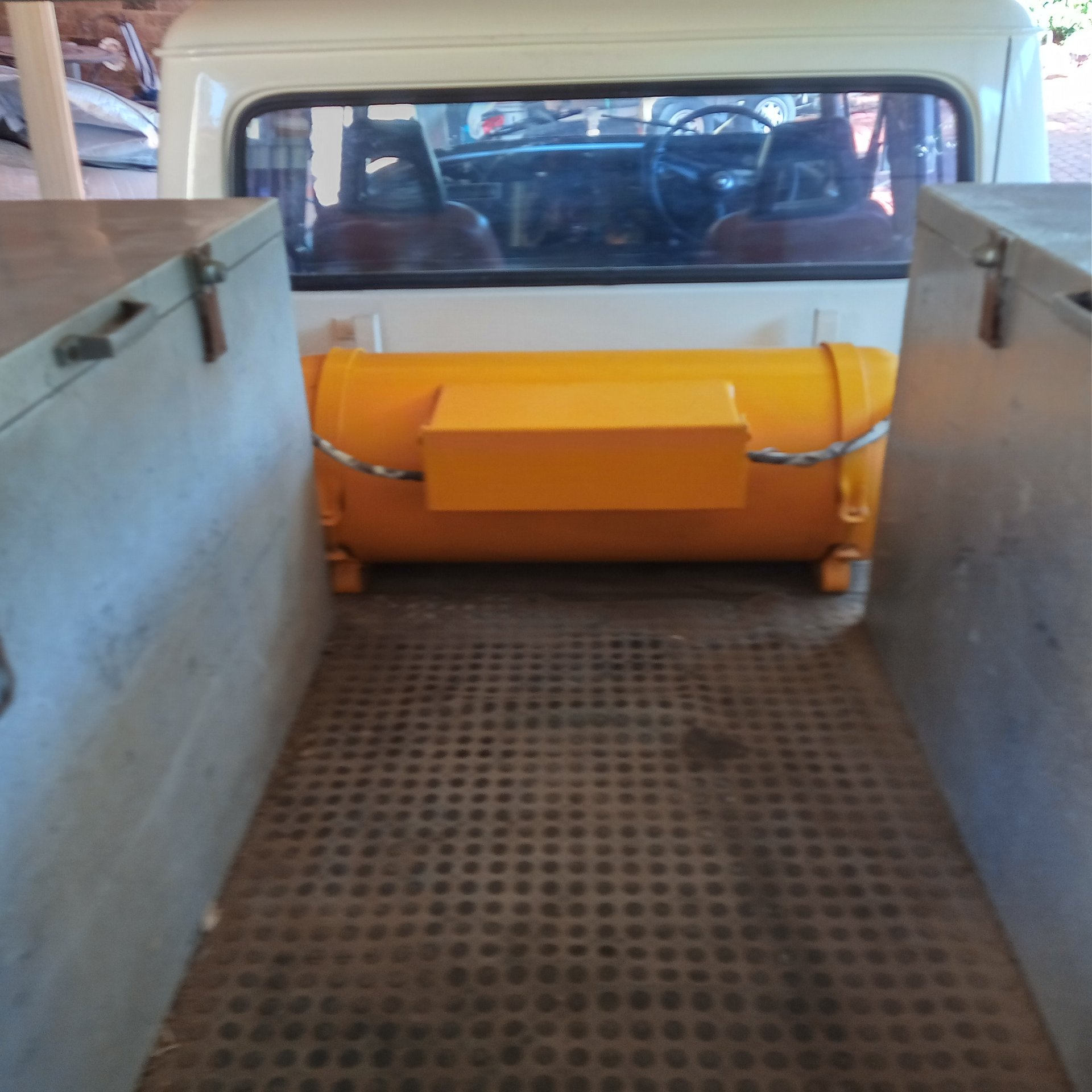 1974 DODGE D5N 300 CREW CAB TRUCK
