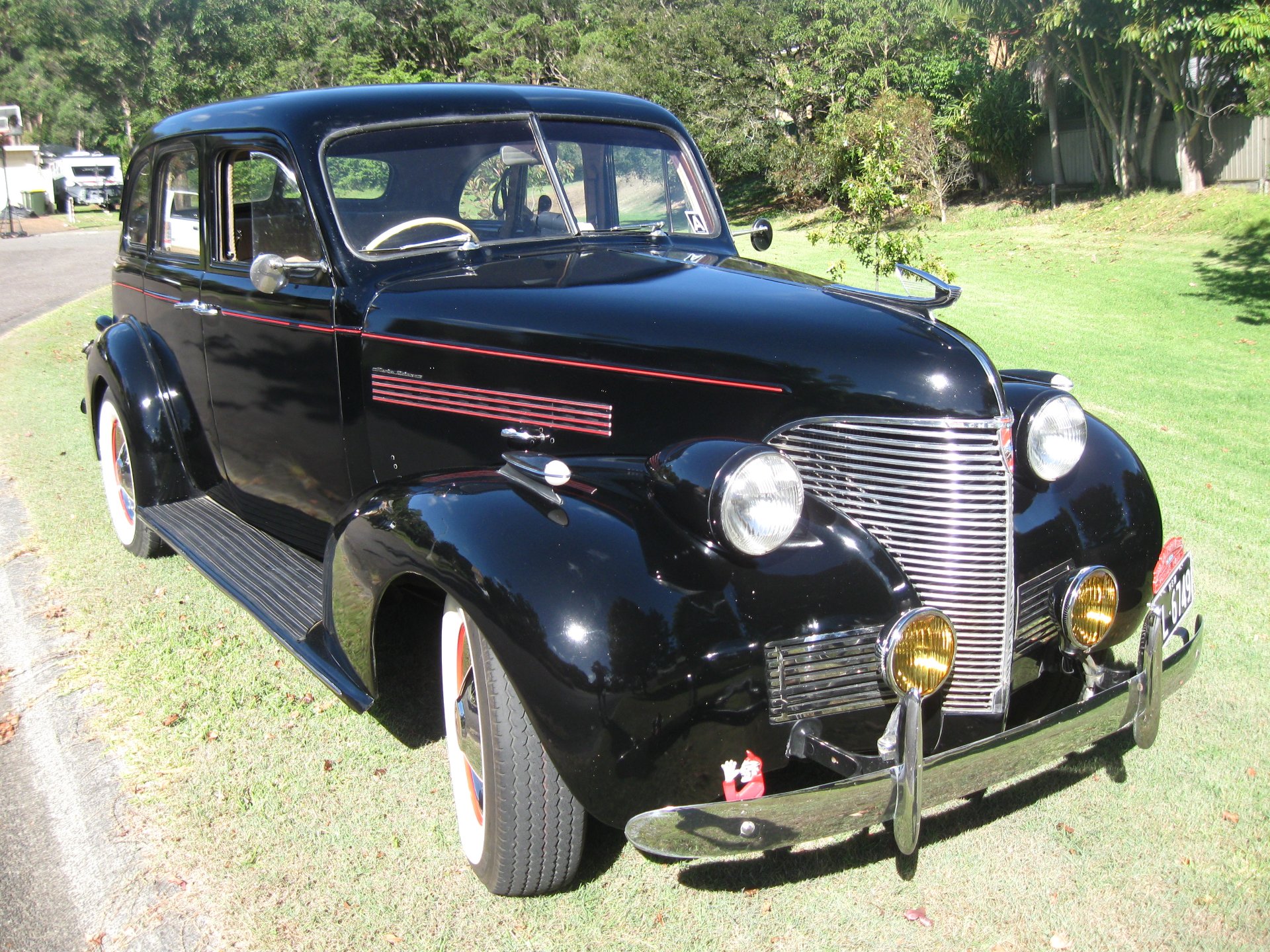 1939 CHEVROLET MASTER DELUXE MANUAL 4D SEDAN