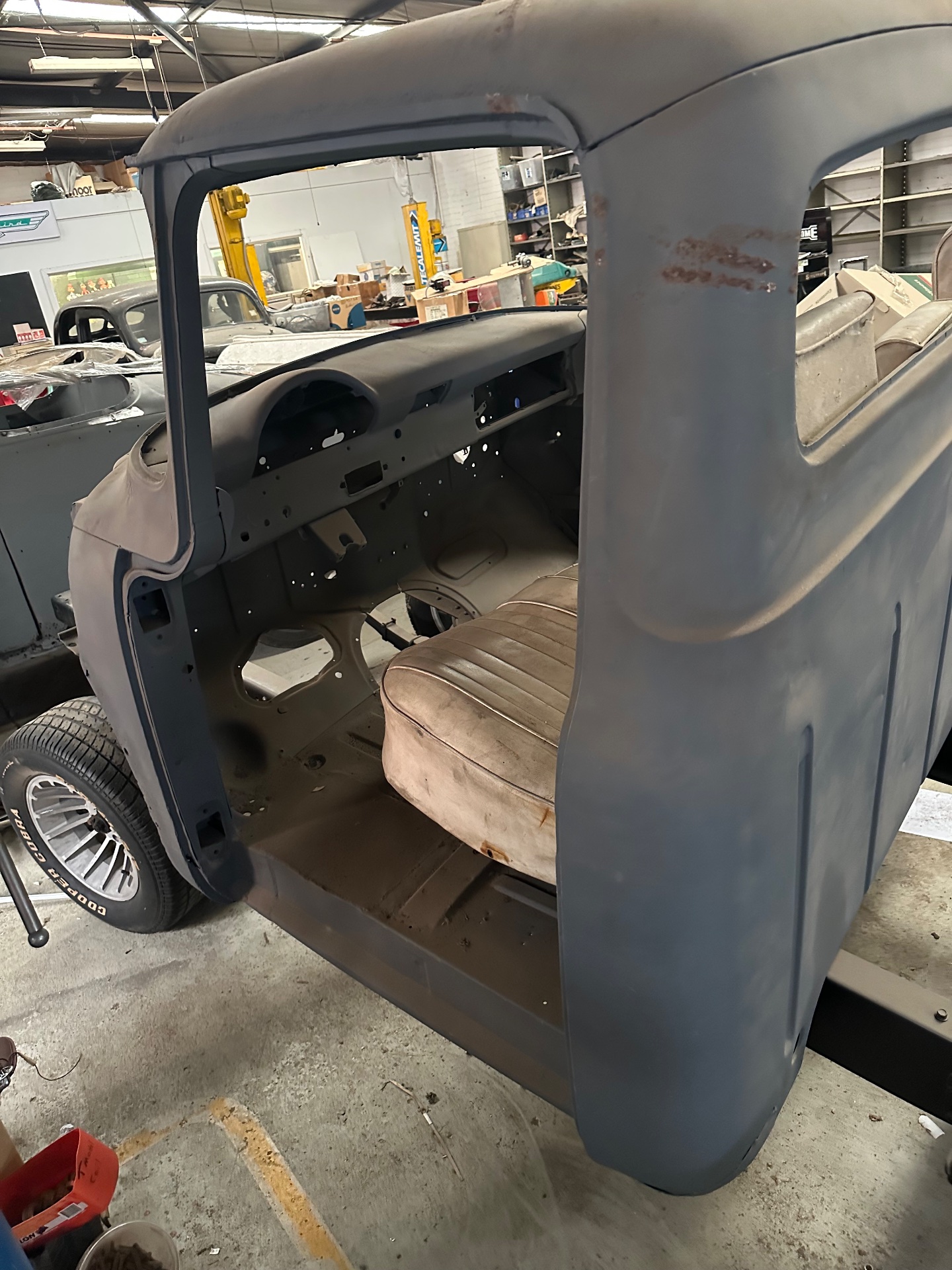 1956 FORD F100 UTILITY - PROJECT