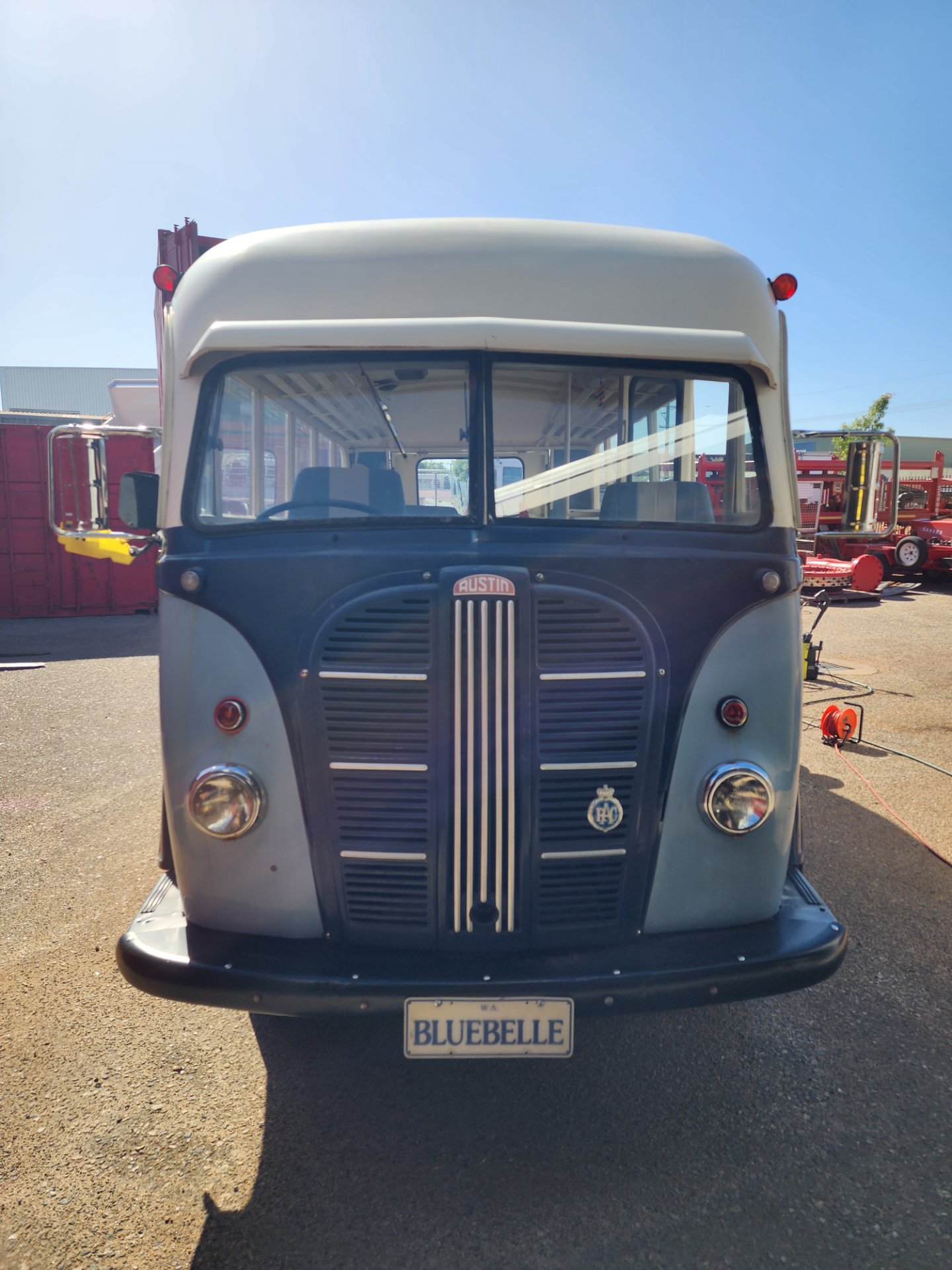 1954 AUSTIN K8 SCHOOL BUS