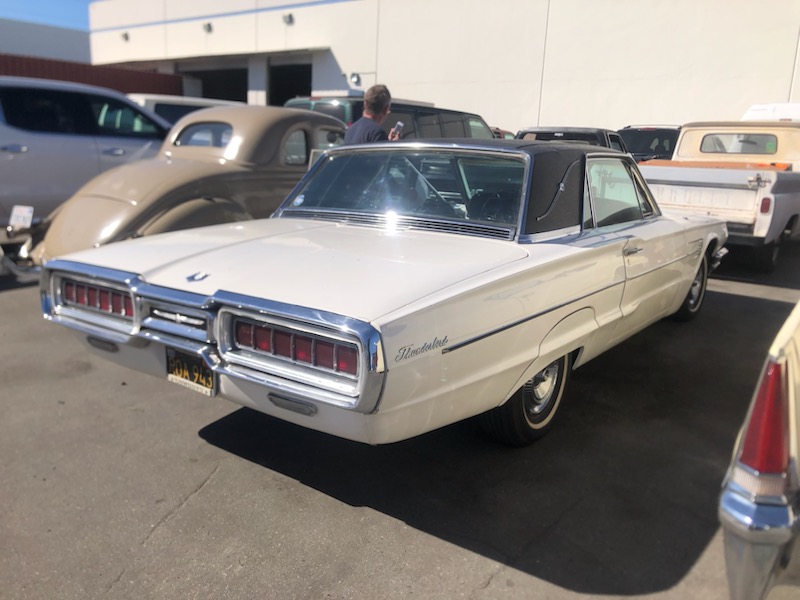1965 FORD THUNDERBIRD COUPE