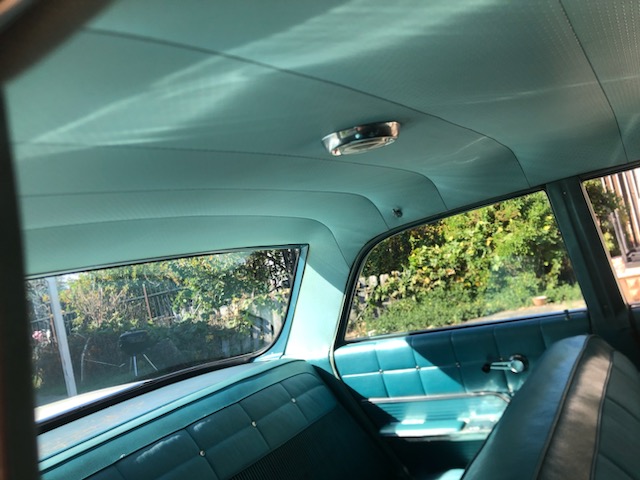 1962 CHEVROLET IMPALA HI-POST SEDAN