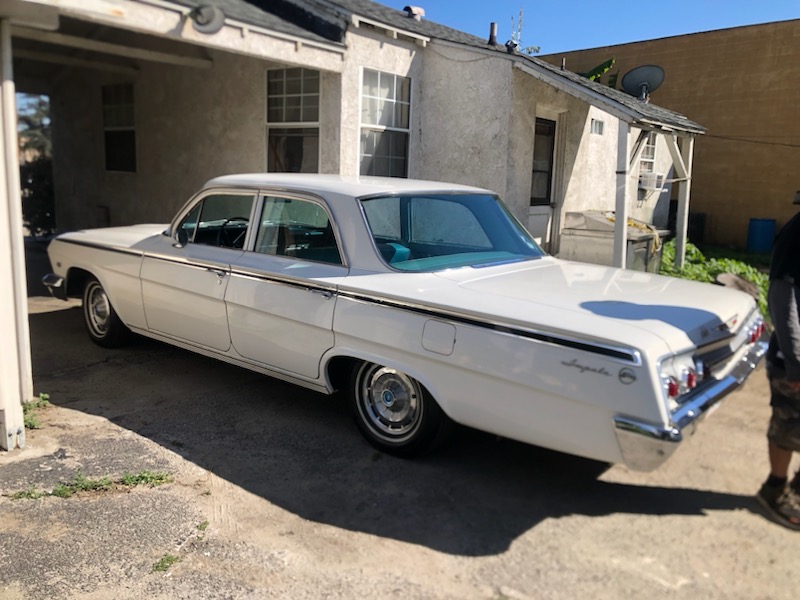 1962 CHEVROLET IMPALA HI-POST SEDAN