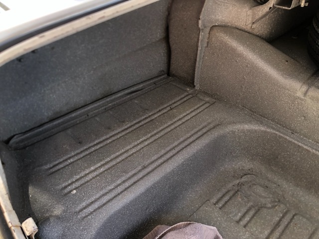 1962 CHEVROLET IMPALA HI-POST SEDAN