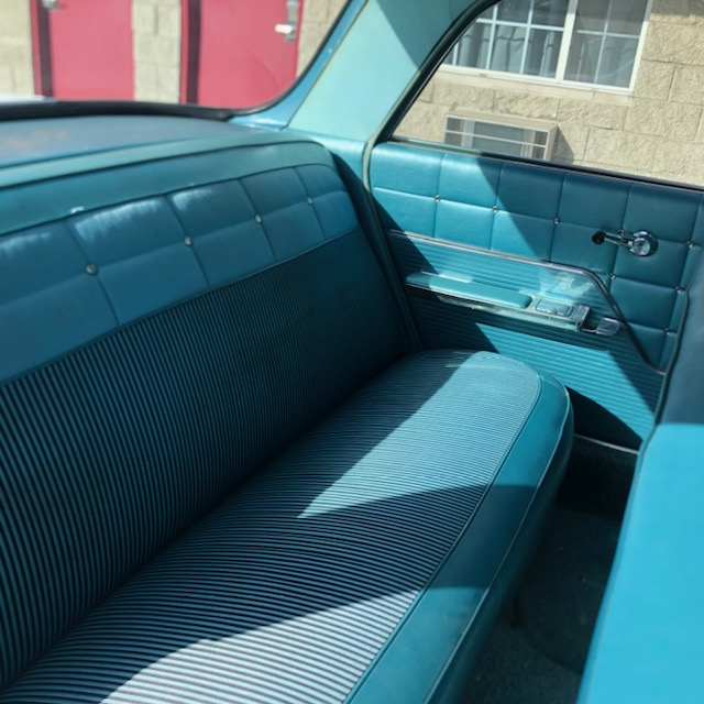 1962 CHEVROLET IMPALA HI-POST SEDAN