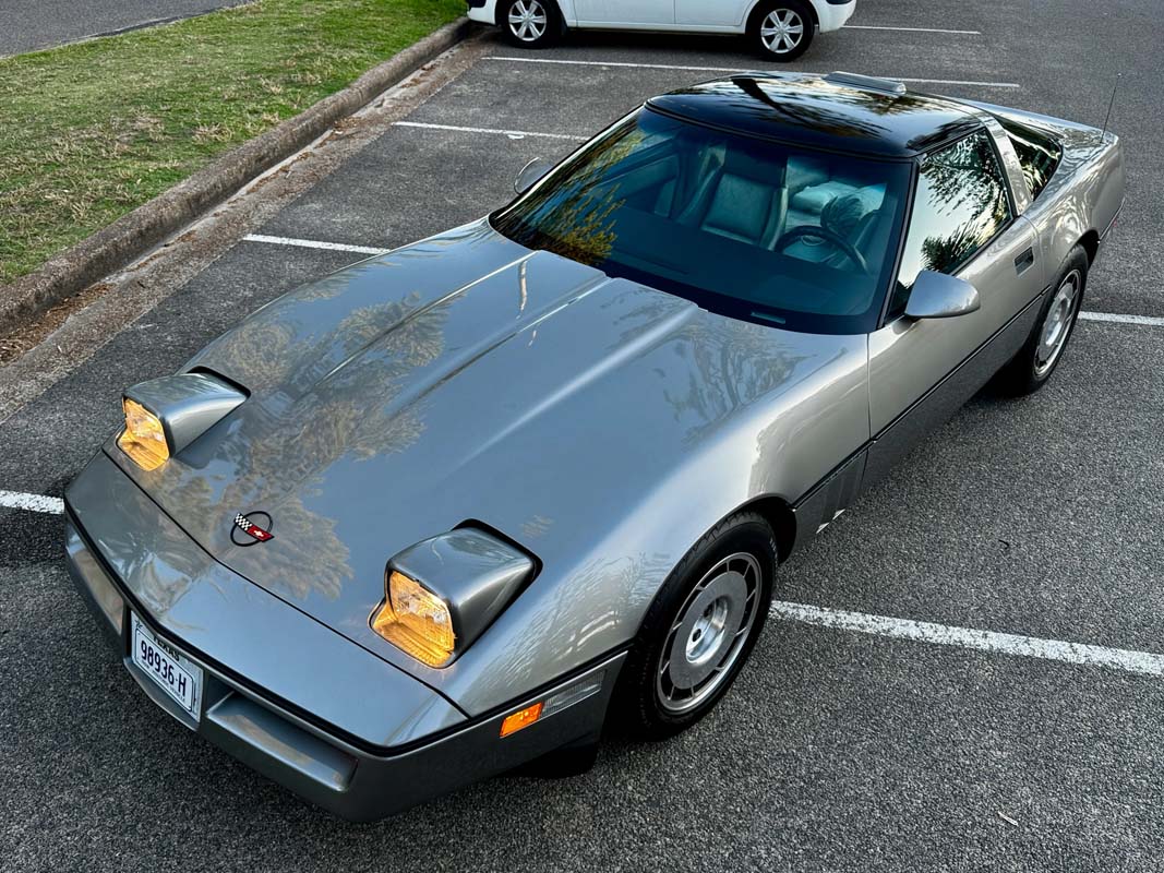 1986 CHEVROLET CORVETTE C4 Z51 AUTOMATIC COUPE