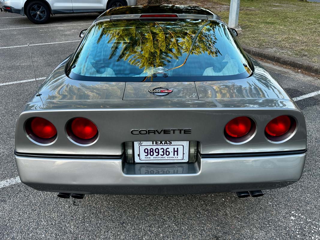 1986 CHEVROLET CORVETTE C4 Z51 AUTOMATIC COUPE