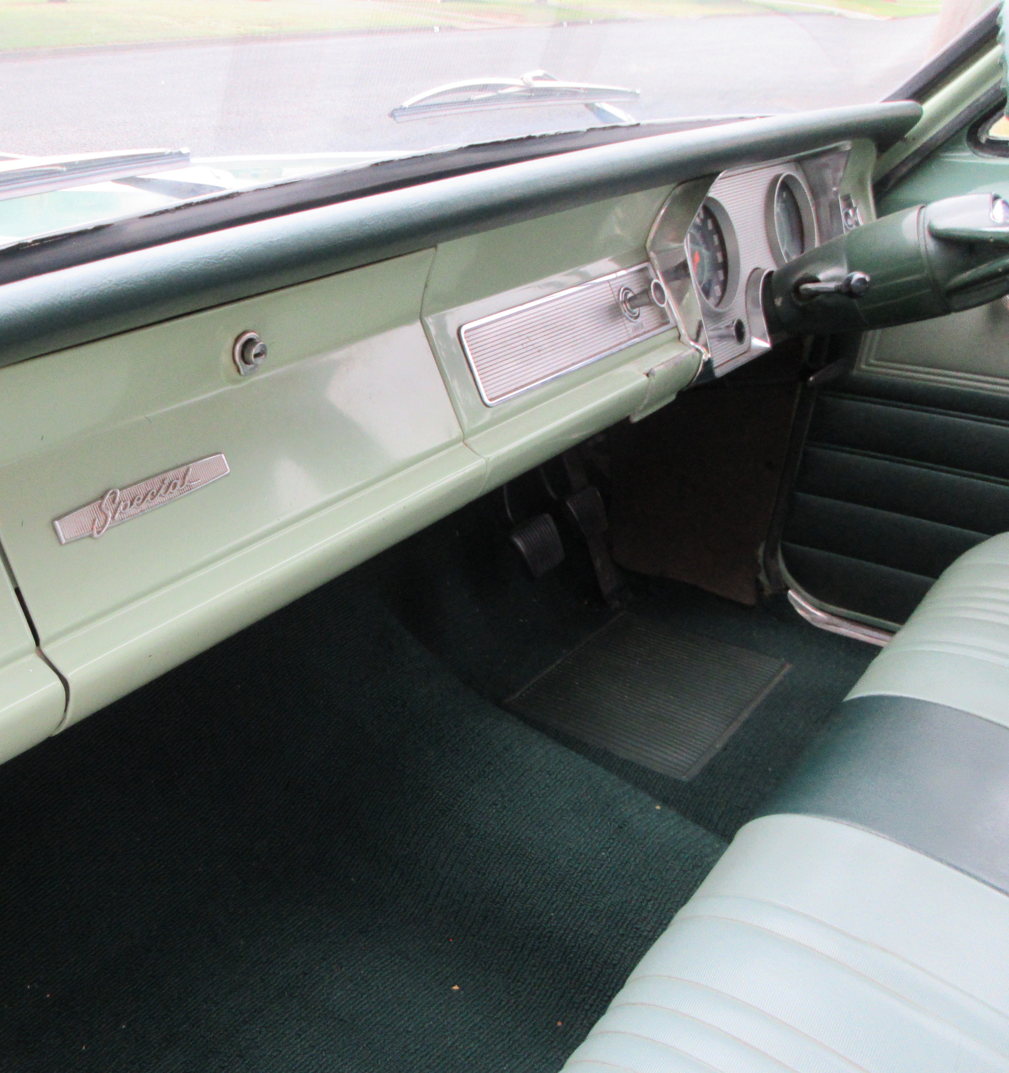 1966 HOLDEN SPECIAL HR 3 SP MANUAL 4D SEDAN 