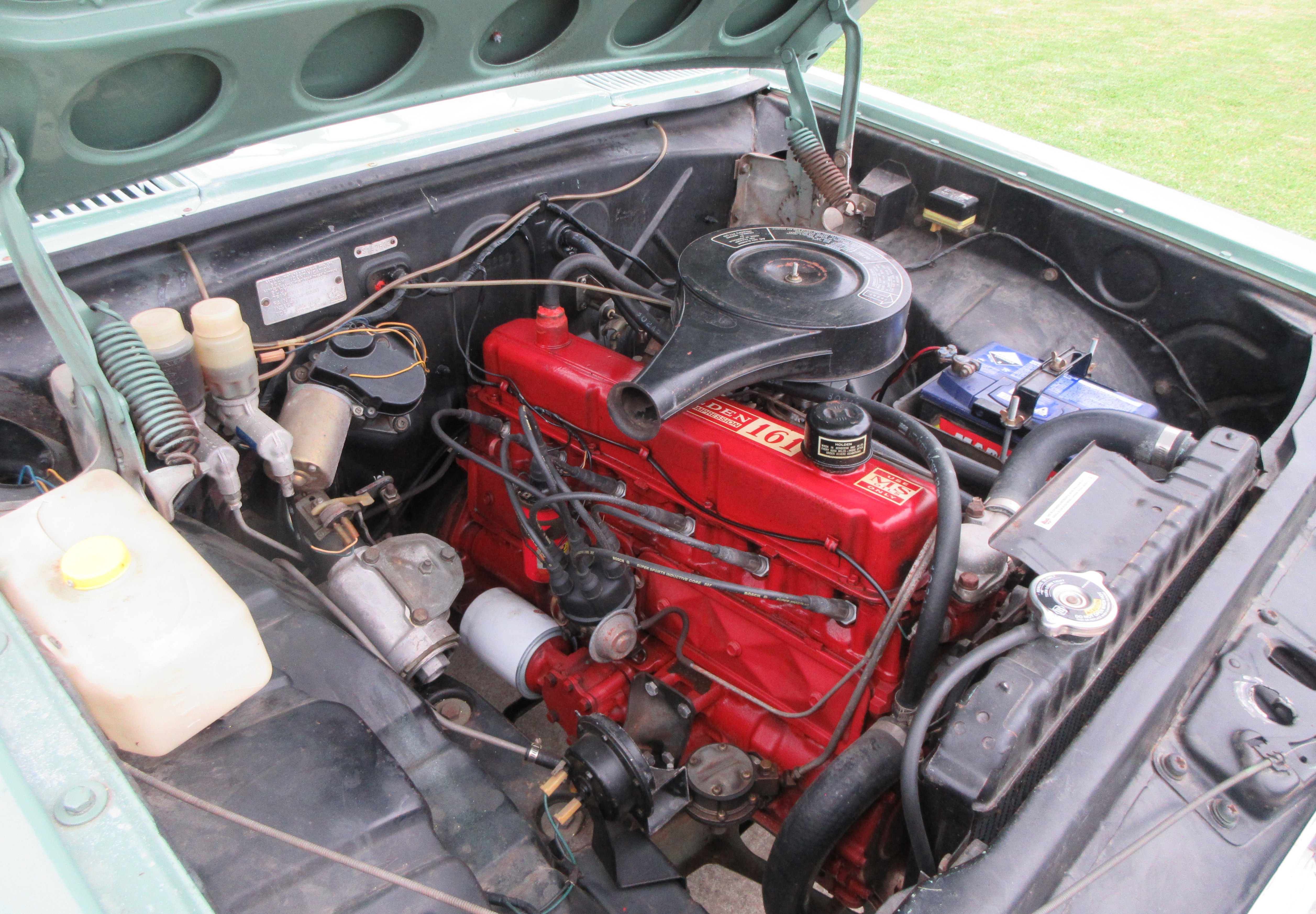 1966 HOLDEN SPECIAL HR 3 SP MANUAL 4D SEDAN 