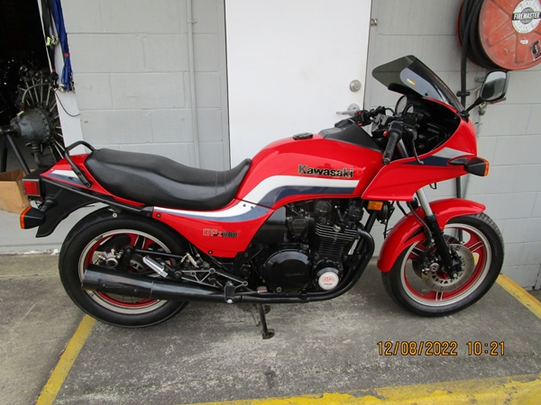 1983 KAWASAKI GPZ1100 ROAD