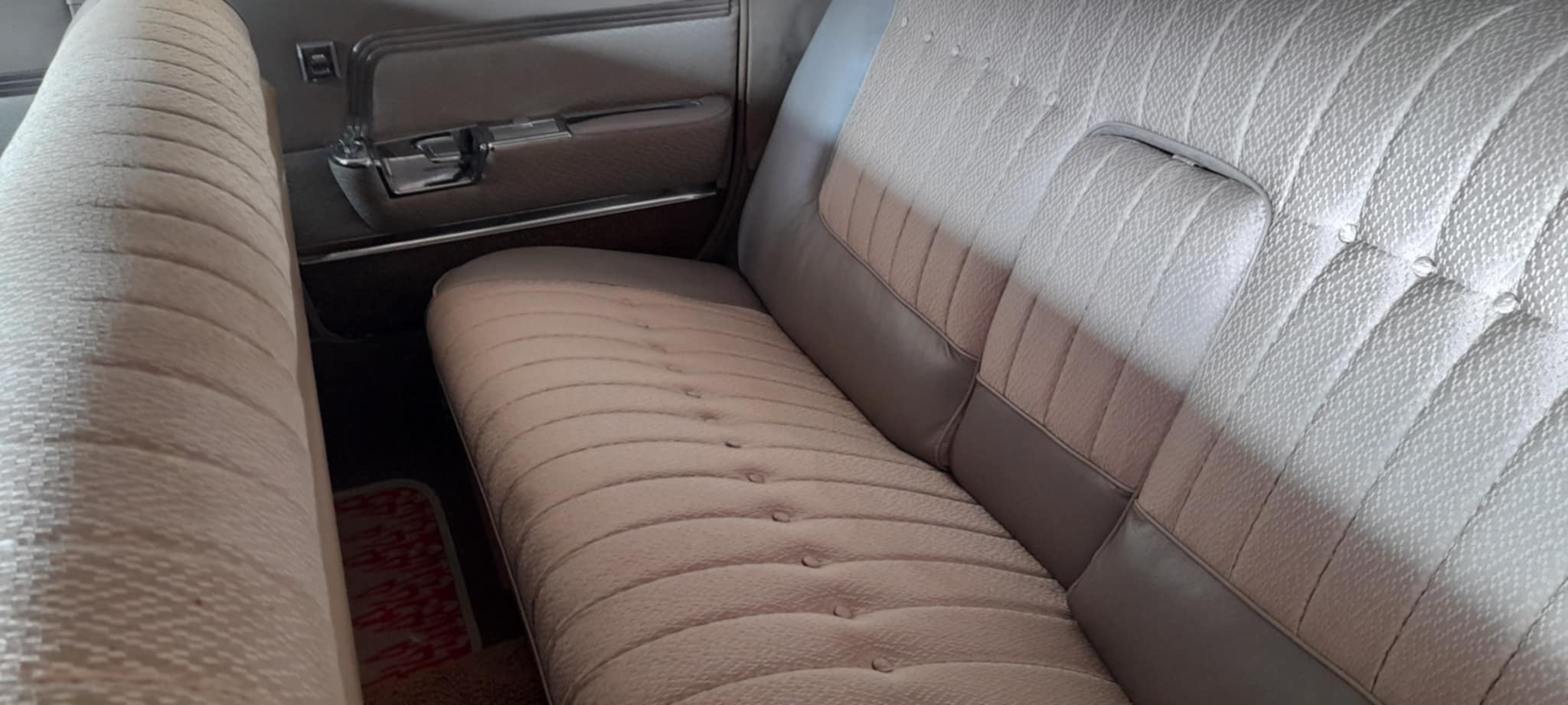 1959 CADILLAC DE VILLE SEDAN
