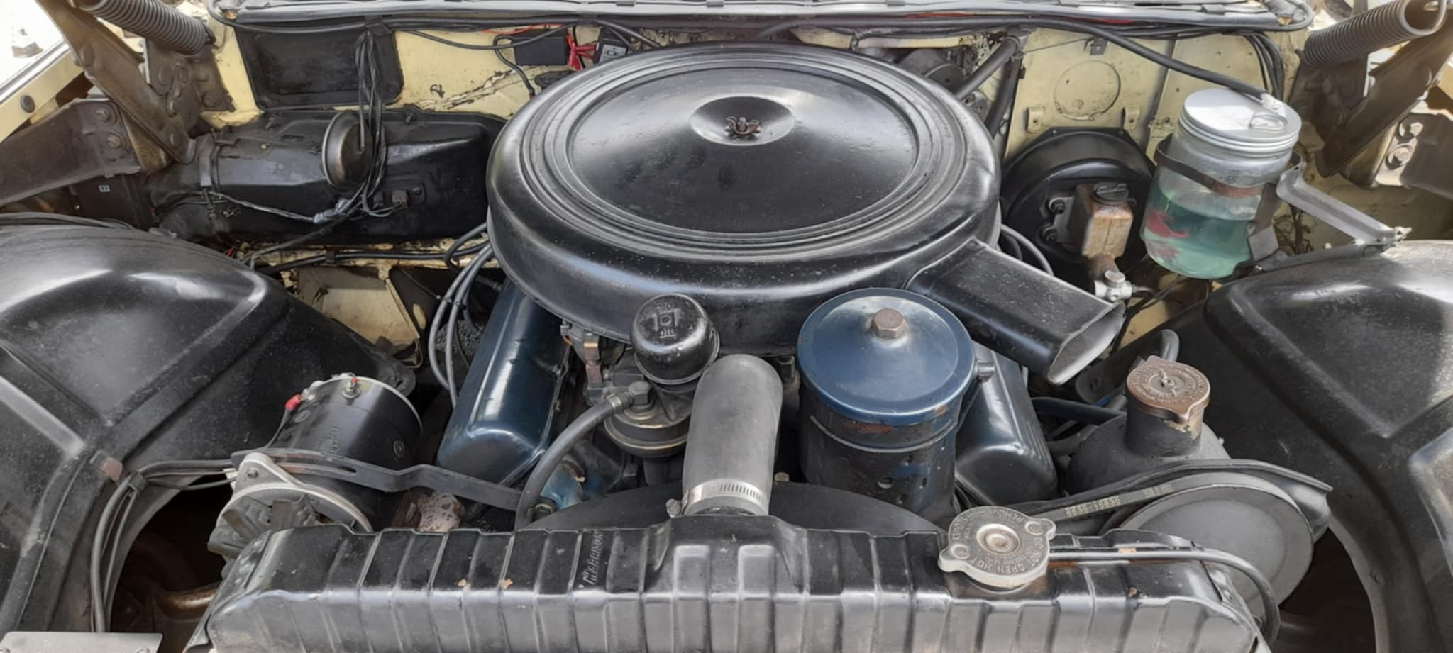 1959 CADILLAC DE VILLE SEDAN