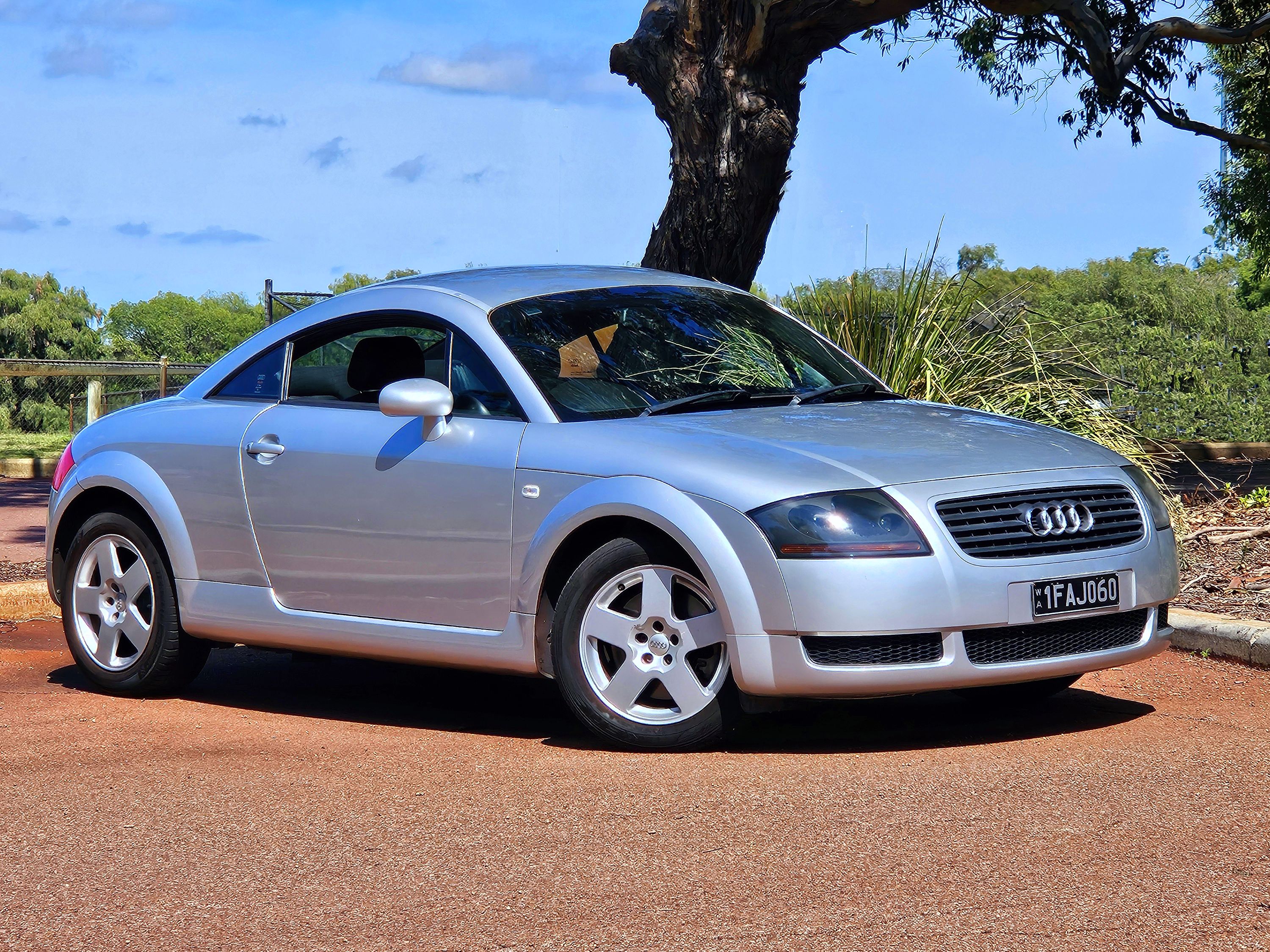 1999 AUDI TT TURBO MANUAL COUPE