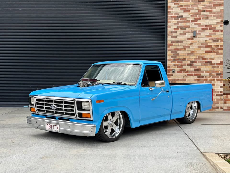 1985 FORD F100 HOT ROD PICK UP