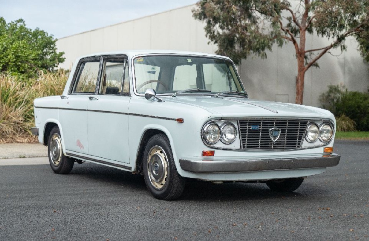 1968 LANCIA FULVIA BERLINA GTE MANUAL 4D SEDAN