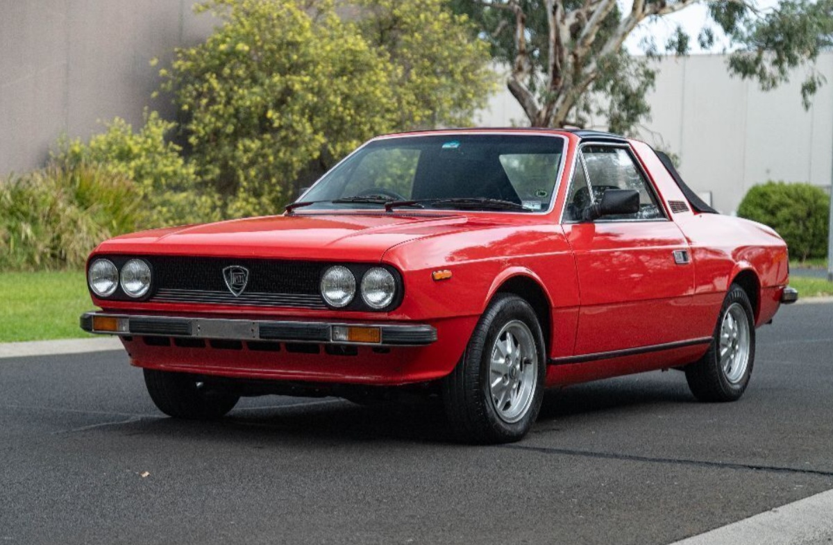 1980 LANCIA BETA SPIDER SERIES II ZAGATO MANUAL 2D COUPE