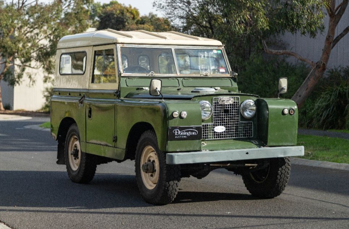1965 LAND ROVER 88 SWB SERIES 11A WAGON