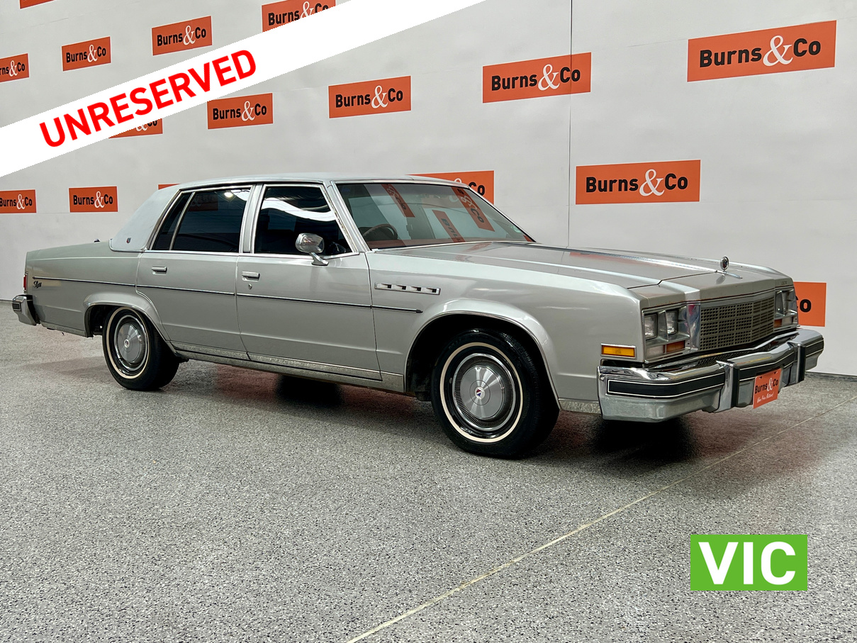 1978 BUICK LIMITED V8 AUTOMATIC SEDAN