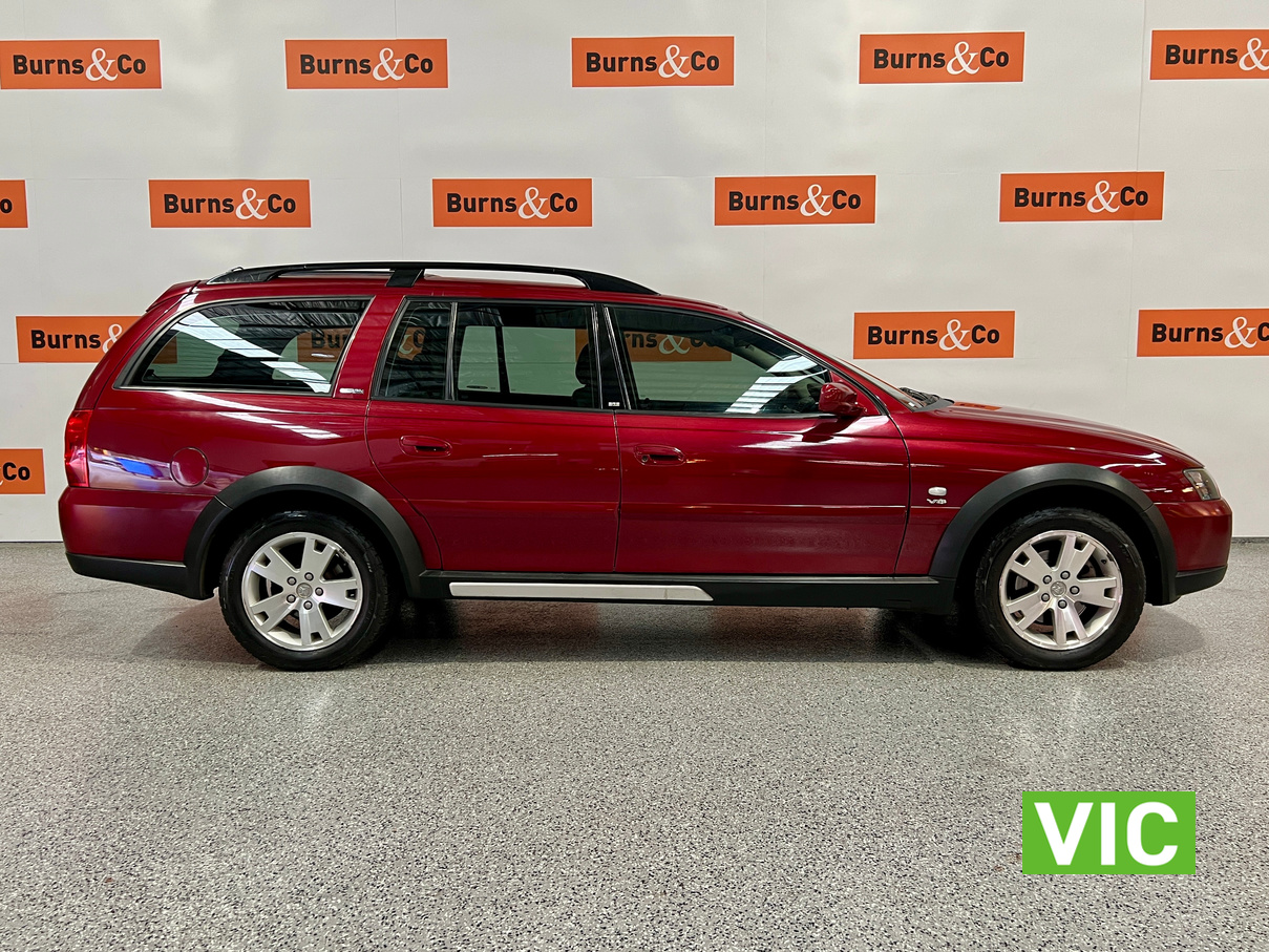 2004 HOLDEN ADVENTRA LX8 LS1 V8 AUTO WAGON