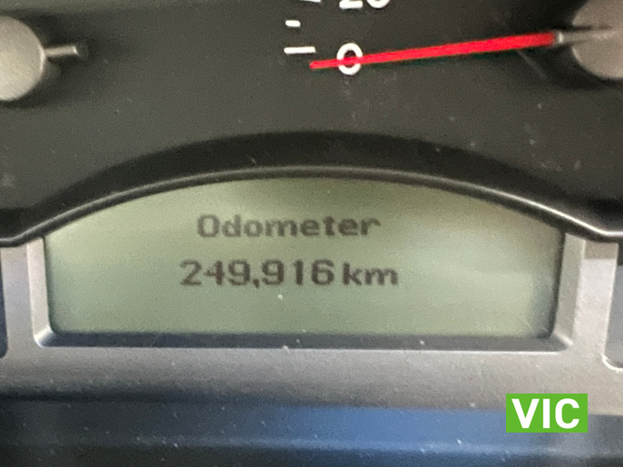 2005 HOLDEN VZ COMMODORE ACCLAIM 3.6 V6 AUTO SEDAN