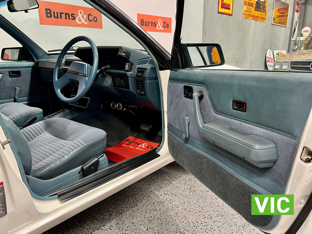 1988 HOLDEN VL BERLINA 5.0L V8 AUTOMATIC SEDAN