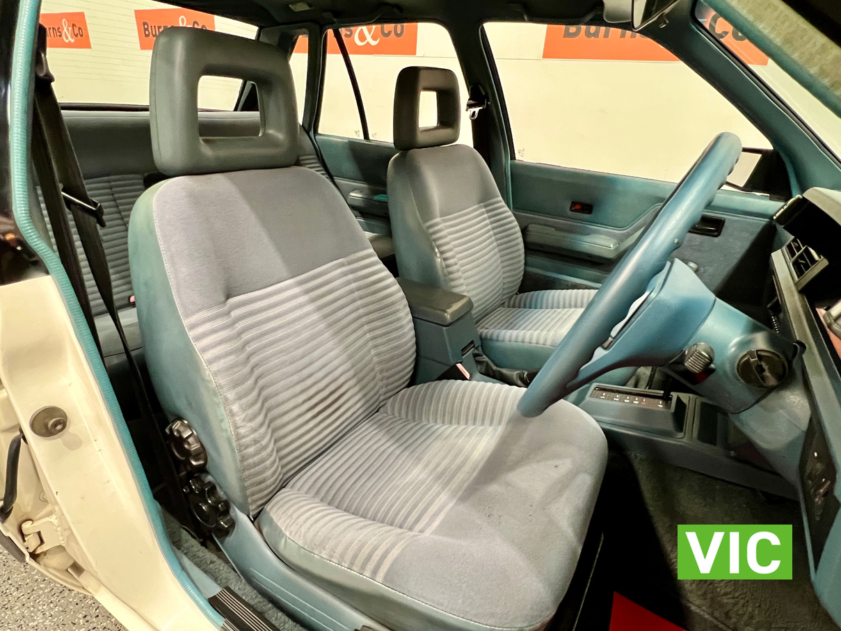 1988 HOLDEN VL BERLINA 5.0L V8 AUTOMATIC SEDAN