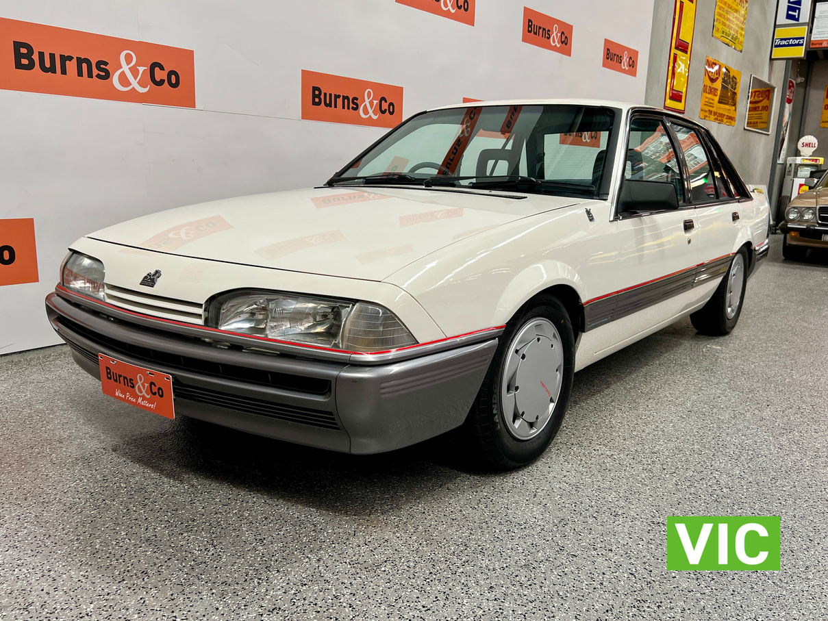 1988 HOLDEN VL BERLINA 5.0L V8 AUTOMATIC SEDAN