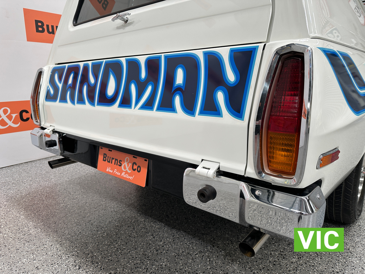 1978 HOLDEN HZ SANDMAN WINDOWLESS 253 MANUAL PANEL VAN