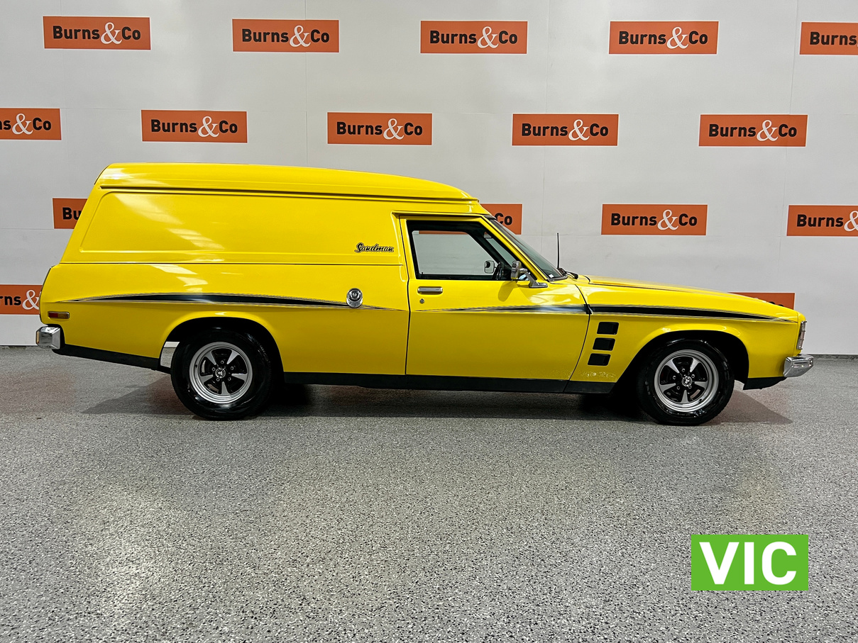 1975 HOLDEN HJ SANDMAN 308 MANUAL PANEL VAN 