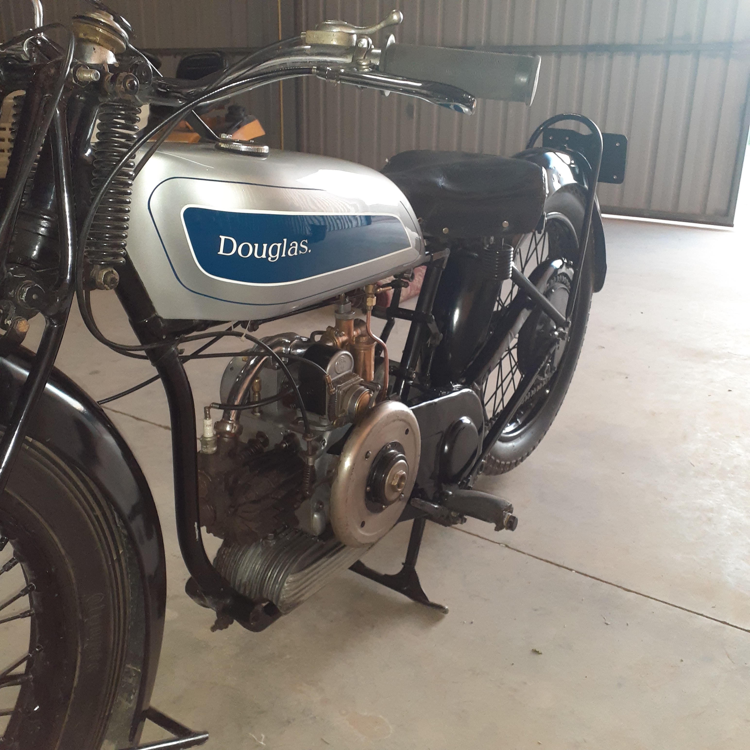 1930 DOUGLAS H3 500CC ROAD