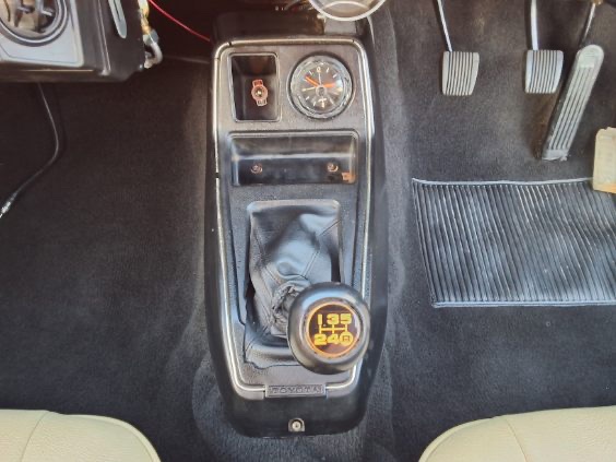 1973 TOYOTA COROLLA KE20 AUTOMATIC 2 DR SEDAN